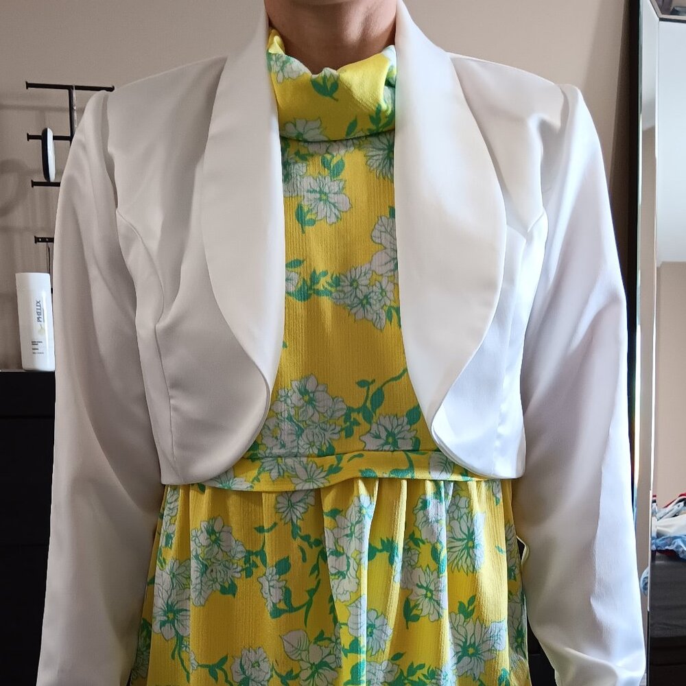 Vintage White Bolero Jacket Nu-Mode Toronto Canada Rhinestone Cuffs Formal 80s
